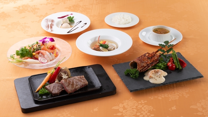 ホテルの公式の夕食写真